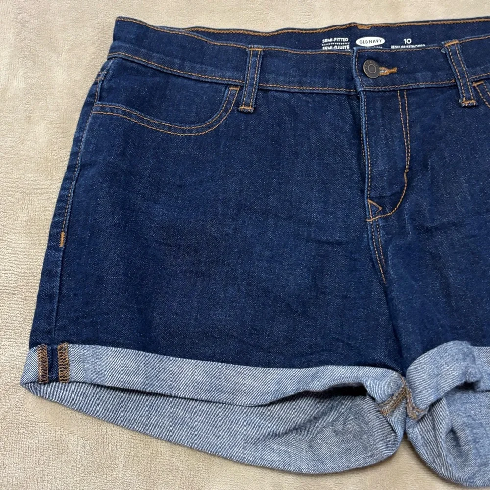 Old Navy Semi-Fitted‎ Cuffed Denim Blue Shorts